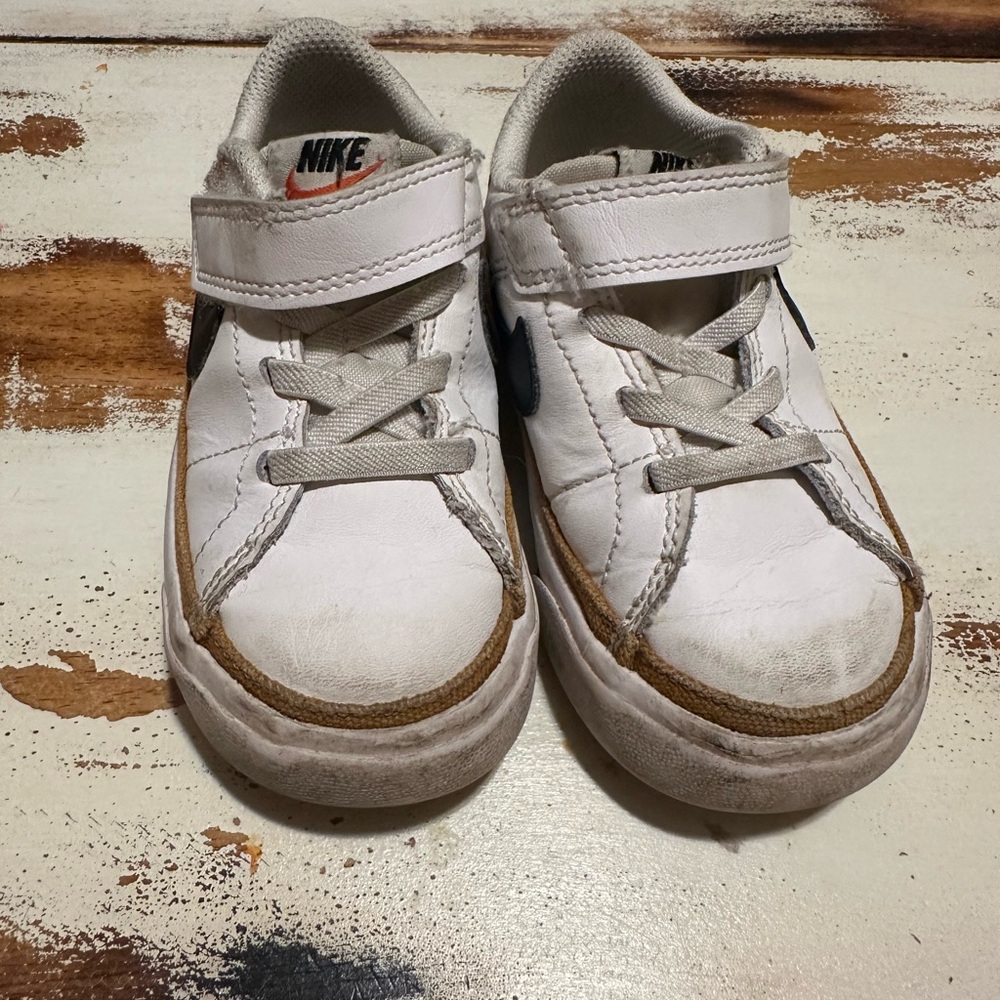 Nike Kids White and Brown Sneakers